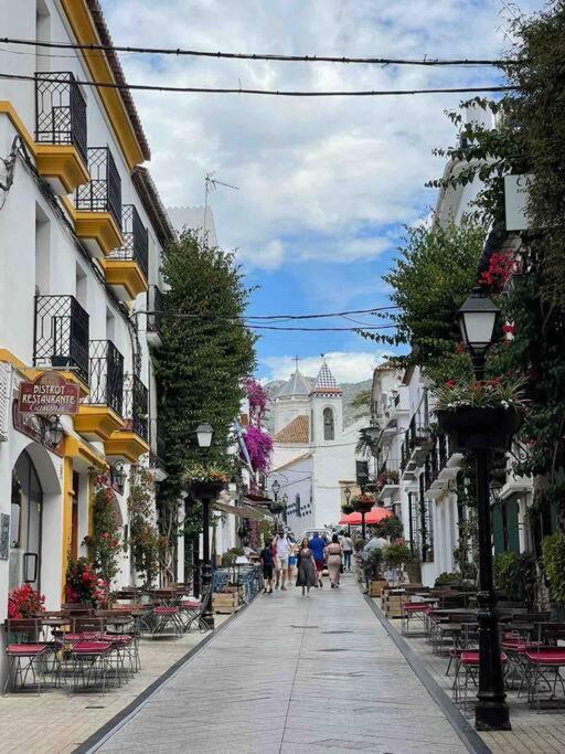 Hermoso Apartamento En Casco Antiguo De Marbella ! Bagian luar foto